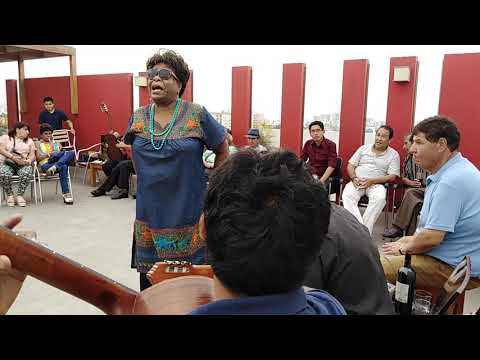 Huír de mí (Roberto Cantoral/Manuel Sucher) Rosita Guzmán