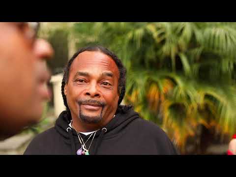 Crazy Ft. Vellione and Mac Reem