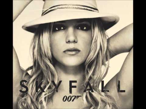 Adele vs Britney Spears - Skyfall vs Toxic