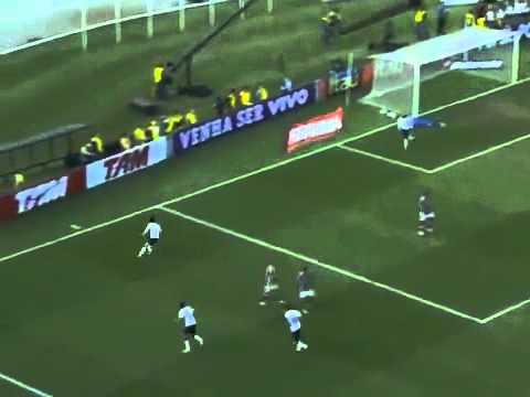 Corinthians 2 x 0 Fluminense Gol de Willian 4º Rodada Brasileirão 2011  12-06-2011