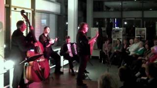 Hobo's Lullaby Karsten Troyke & Trio Scho im Konzert  07.11.2011