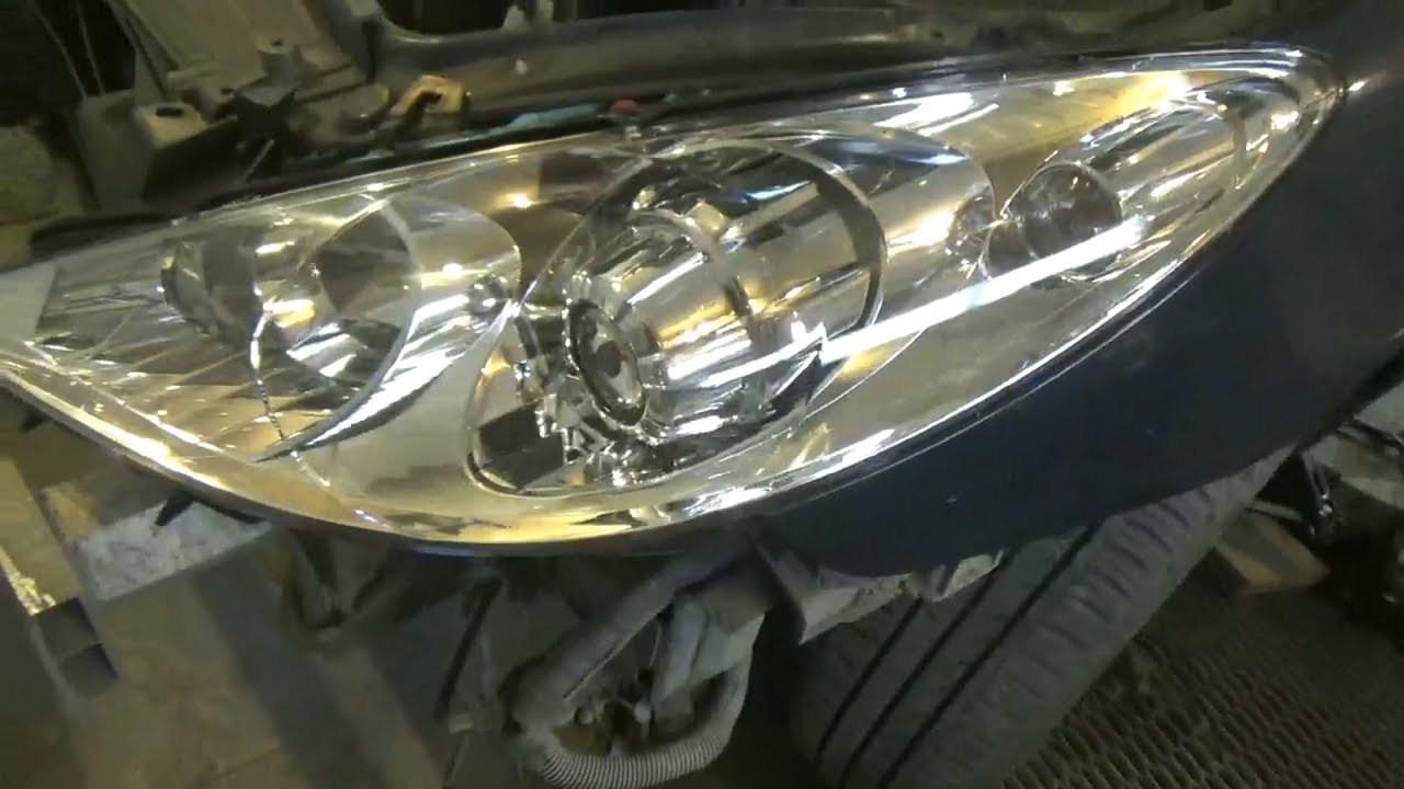 как снять фару на пежо 307 sw 2008