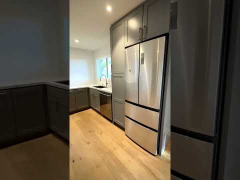 Gorgeous Hillside View, Modern Flat - Video 2 of 2