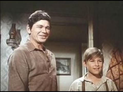 As Armas do Diabo - Charles Bronson e Kurt Russell