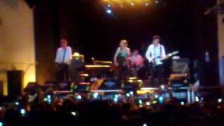 Agua de Annique &quot;Beautiful One&quot; Mexico 2009