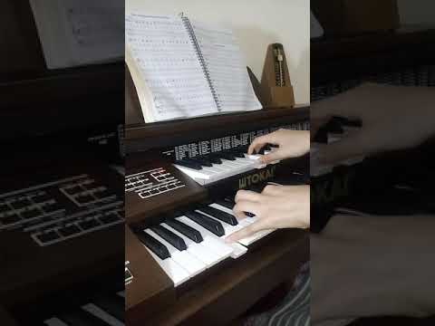 CCB Hino - 383 Cristo é a estrela | Ana Karoline