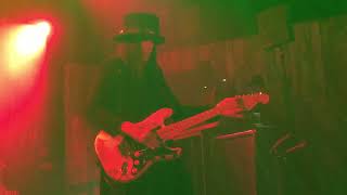 Motley Crue - Dr Feelgood clip- Gas Monkey Live - Dallas TX - November 1, 2014