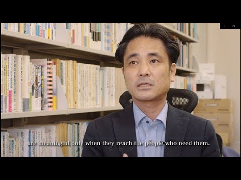 公共経営学科 Meet our researchers - Poverty and Social Policy - Professor Yusuke Kakita