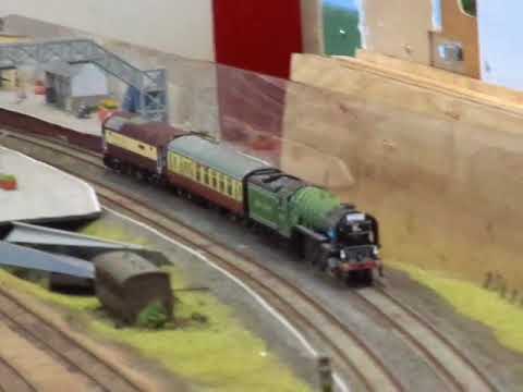 Model Rail at Carlisle Part 73: The No.60163 'Tornado' and Class 57 DRS's Northern Belle Livery.