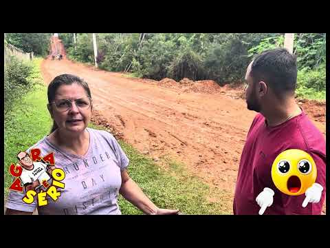 MORADORA DETONA SECRETÁRIO DE OBRAS HELINHO PELO SERVIÇO  MAL FEITO NA ESTRADA DA LARANJEIRA NA FRENTE DO VEREADOR VITÃO DO POVO