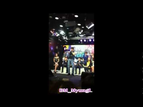 120726 INFINITE Myungsoo (L) dance at Channel [V] in Thailand