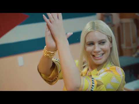 LOS 4 DE CUBA FT DAILYN CURBELO OLVIDAME Y PEGA LA VUELTA  ( VIDEO PROMO OFICIAL )