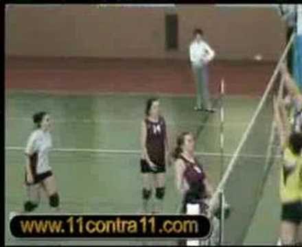 Voleibol: Universidad 3-0 D´Elhuyar