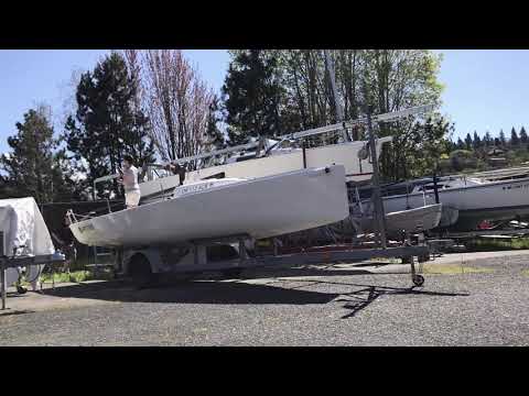 J/70 Mast Stepping Timelapse