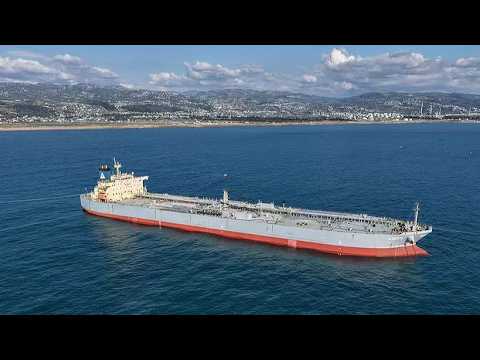 Live view of Strait of Hormuz ship traffic