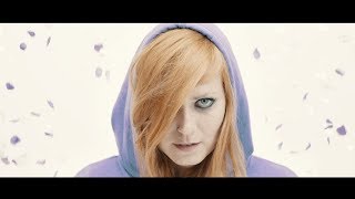 Video Eponine - BETWEEN US (Official Video)