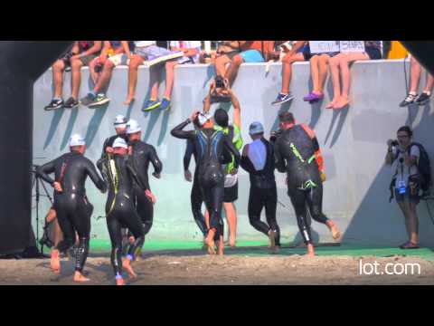 Niski przelot Embraera 175 otwiera zawody Herbalife Ironman 70.3 Gdynia (short)