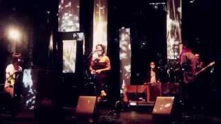 STERZINGER_EXPERIENCE_ashanti_blue_LIVETRAILER