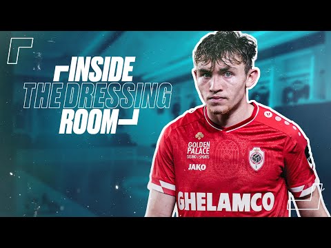 👀 Sam Vines EXPOSES who is glued to his cell phone ✋📲 | INSIDE THE DRESSING ROOM