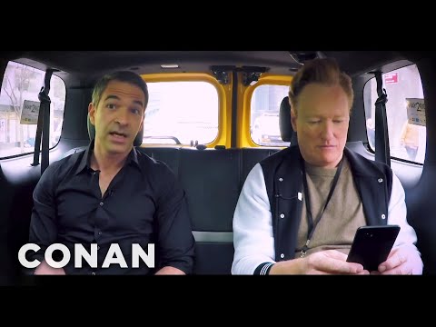 コナン＆ジョーダンがアポロに通勤 - CONAN on TBS (Conan & Jordan Commute To The Apollo  - CONAN on TBS)