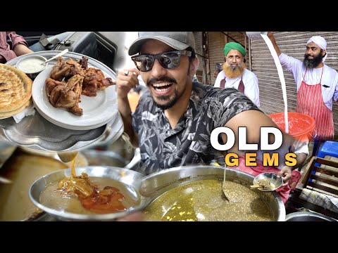 OLD STREET FOOD GEMS IN LAHORE - Tabaq Chargha, Waris Nihari & Shakar Kulcha in Pakistan