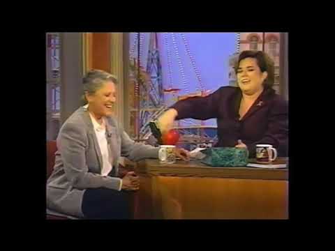 Linda Lavin Sings Alice Theme Song with Rosie O'Donnell in 1996