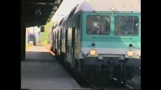 preview picture of video 'Rückfahrt nach Leipzig - Bilder vom Bahnhof Altenburg (1993)'