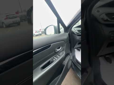 фото renault grand scenic iii 0