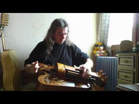 Les Quatre Branles (Quaterbrant) - T. Susato - hurdy gurdy