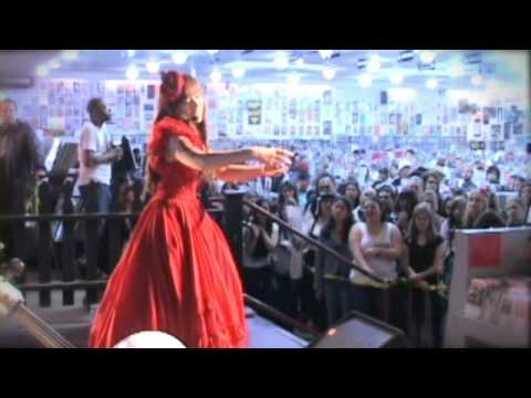 Kanon Wakeshima - Suna no Oshiro (Live at Amoeba)