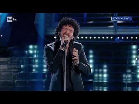 Antonio Mezzancella as Francesco Renga: "Living Now" - Tale e Quale Show 26/10/2018