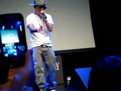 110814 ILLINAIRE WAY CONCERT - 비밀