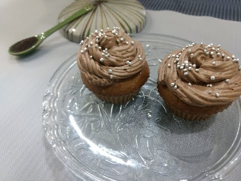 Amazing Coffee Cupcakes | With chocolate frosting | Homemade cupcakes