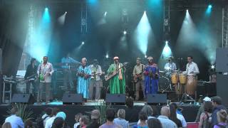 Fangnawa Feature: Fanga + Maâlem Abdallah Guinéa Fuse Afrobeat & Moroccan Gnawa