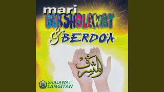 Download lagu Wulidal Musyarrof mp3 Download lagu Wulidal Musyarrof mp3