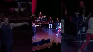 QUEEN LATIFAH &amp; COMMON DANCE INTERMISSION 😜 "I think I'm pregnant!"🤣