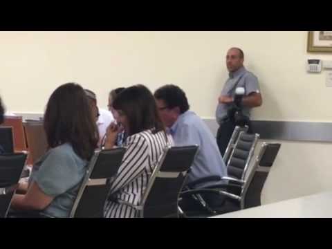 מועצת העיר מחזקת את ידה של מרים פיירברג