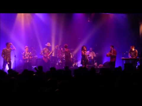 La Cumbia Chicharra à l'Espace Julien - Sueño (live)