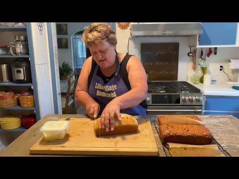 Good Ole Homemade Quick Breads That You Will Make Again & Again | Super Easy & Delicious