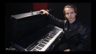 Video thumbnail for Legendary Italian Keyboard: Crumar Seven (Super In-Depth Review) by ThePianoforever
