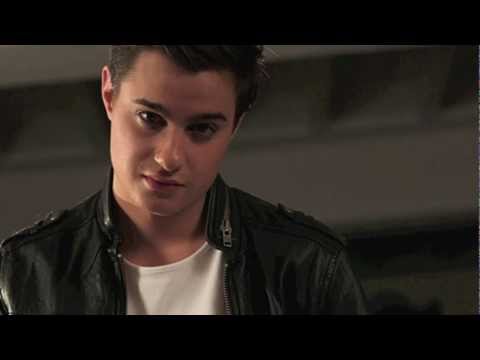 David Estebal - The Beat (David Estebal La Palerma Snatch Mix)