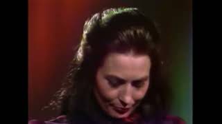 LORETTA LYNN  w Put Your Hands In The Man Who Stilled The Water