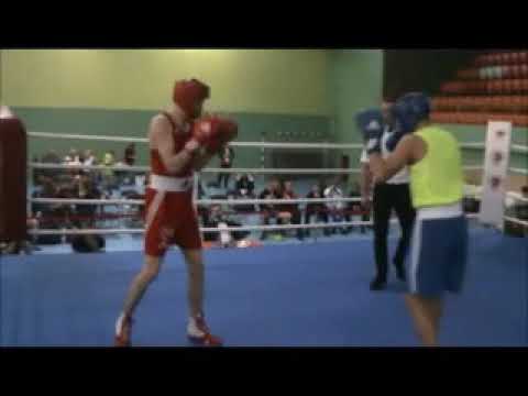 Antoni Brzozok (BKS Jastrzębie Zdrój)  -  Michał Jakimienko (BKS Sokół Gliwice)