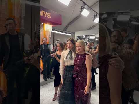 Kathryn Hahn and Amy Poehler fangirling over each other has us like: 🥹 #EMMYs #shorts