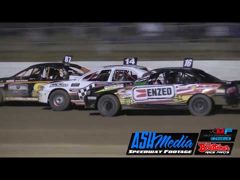 Modified Sedans: Round 02 Heats - 2017/18 National Title - Blue Ribbon Raceway - 01.04.18