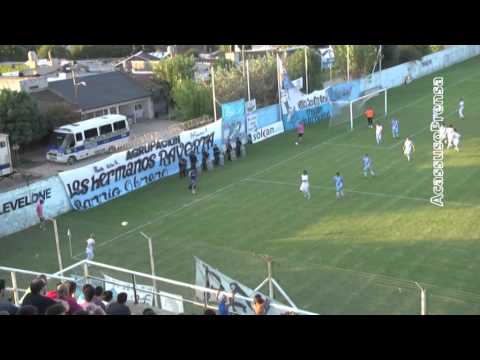 V. San Carlos: 1 - Acassuso: 1 / Compacto del partido