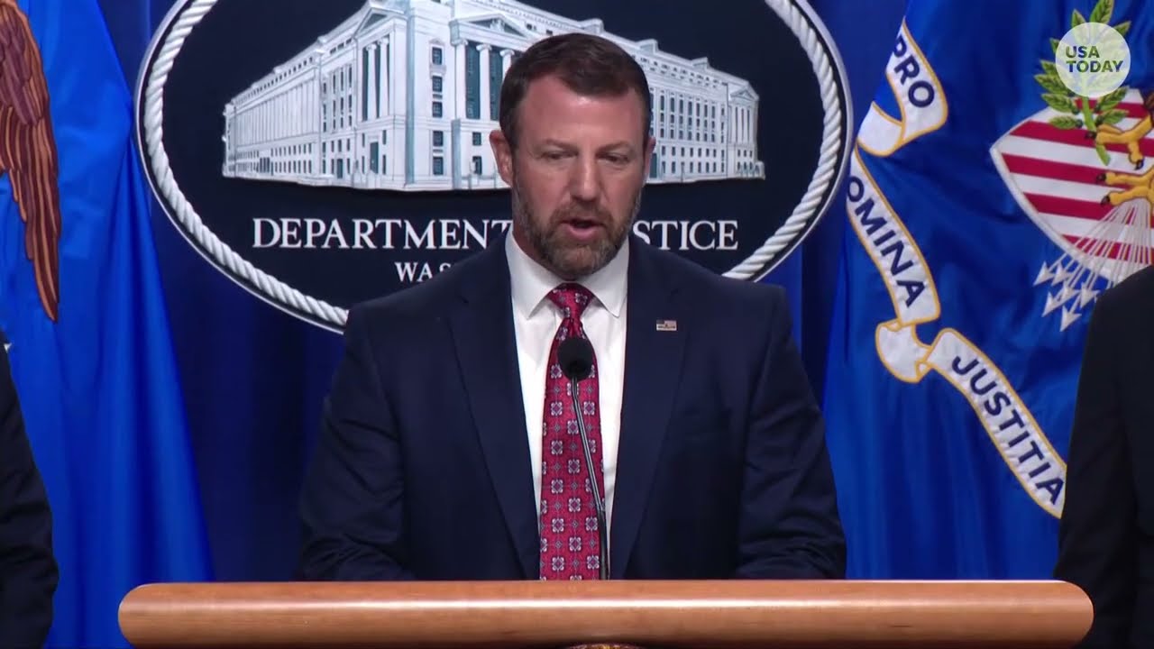 Israel-bound plane attack & pilot stabbing addressed by Trump officials: 'No credible threats' to US