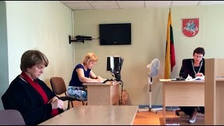 preview picture of video 'Kretingoje teisiasmas parašus Referendumui rinkęs asmuo, pagal ATPK 207(6)'