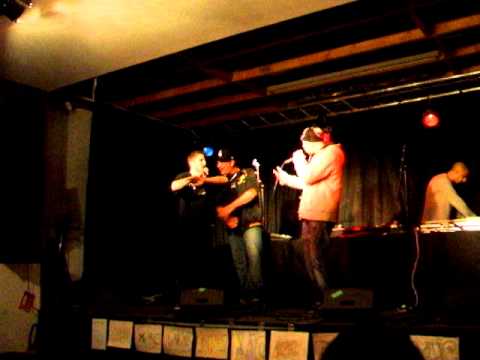 "Open Mic Castres - Rhedji Pekenyto Likenzo"......(la nouveauté)