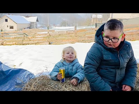 PORODIČNI HAOS NA SELU | SANKANJE, JANJAD I ZIMSKE ZGODE ✅